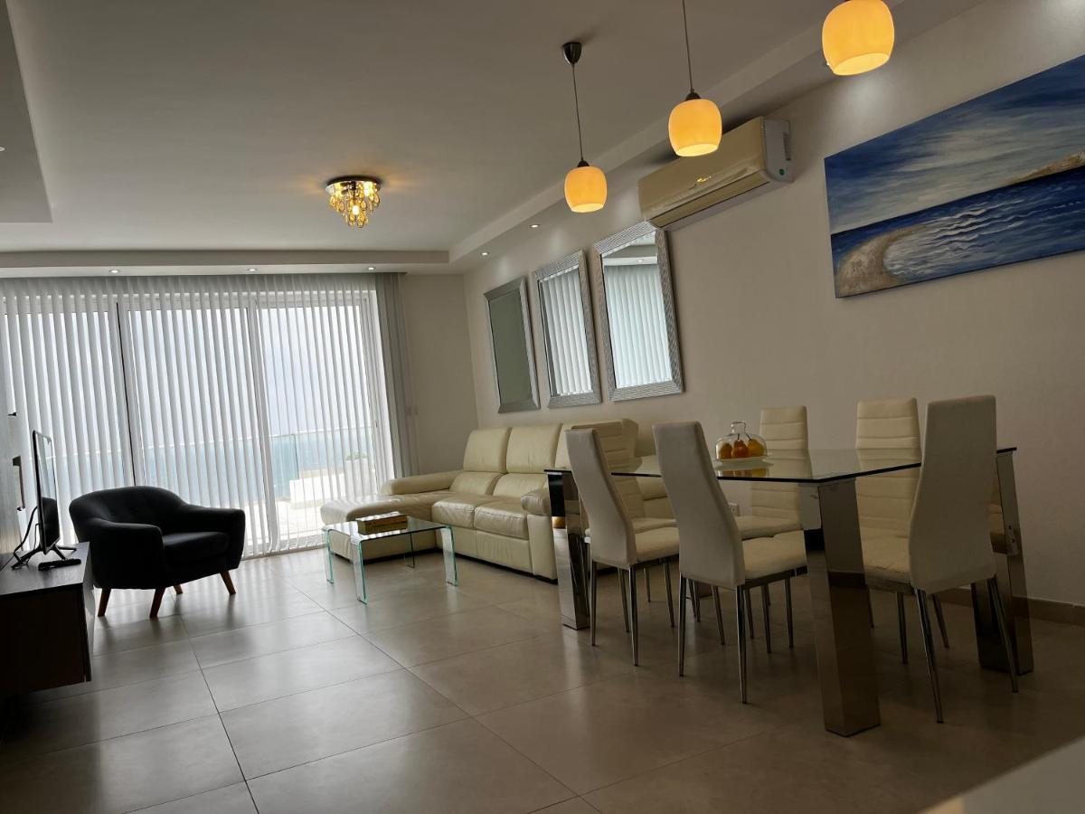 Stunning Penthouse, 2 Bedroom, Heart Of 斯利马 外观 照片
